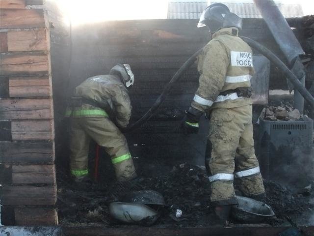 Пожарно-спасательные подразделения ликвидировали пожар в Калевальском районе.